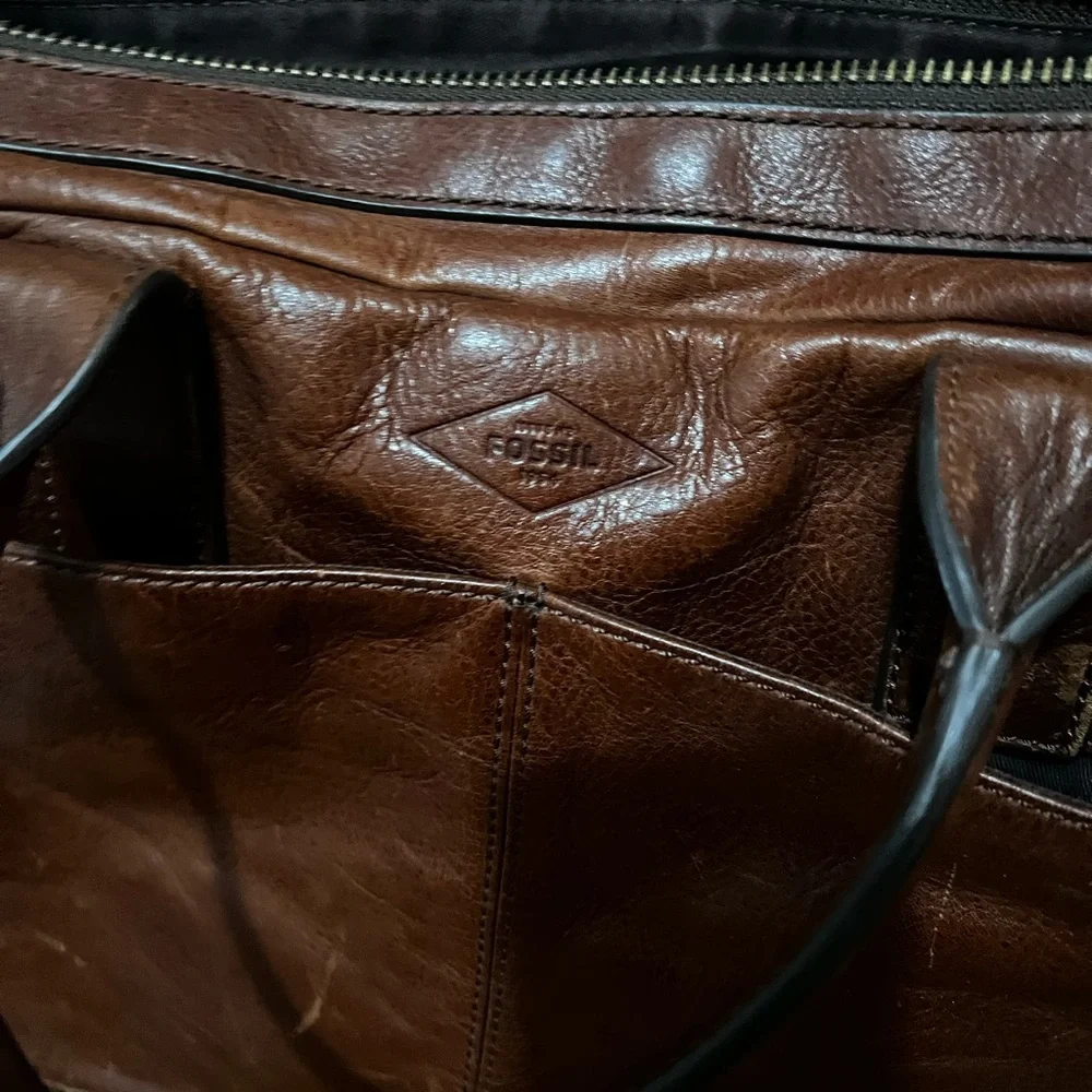 Fossil Men's Chestnut Leather Briefcase with Removable Shoulder Strap